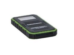 Hellas-Tech - Grundig Επαναφορτιζόμενο Powerbank με ηλιακή ενέργεια, διαστάσεων 13.5x7.2x1.7 εκατοστά, σε 3 χρώματα Πράσινο - Grundig - TechMarket